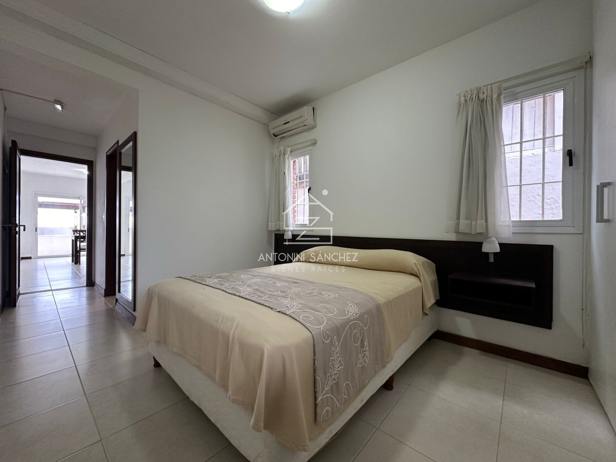 Apartamento ID.873 - Apartamento en Venta, 2 dormitorios, Punta del Este.