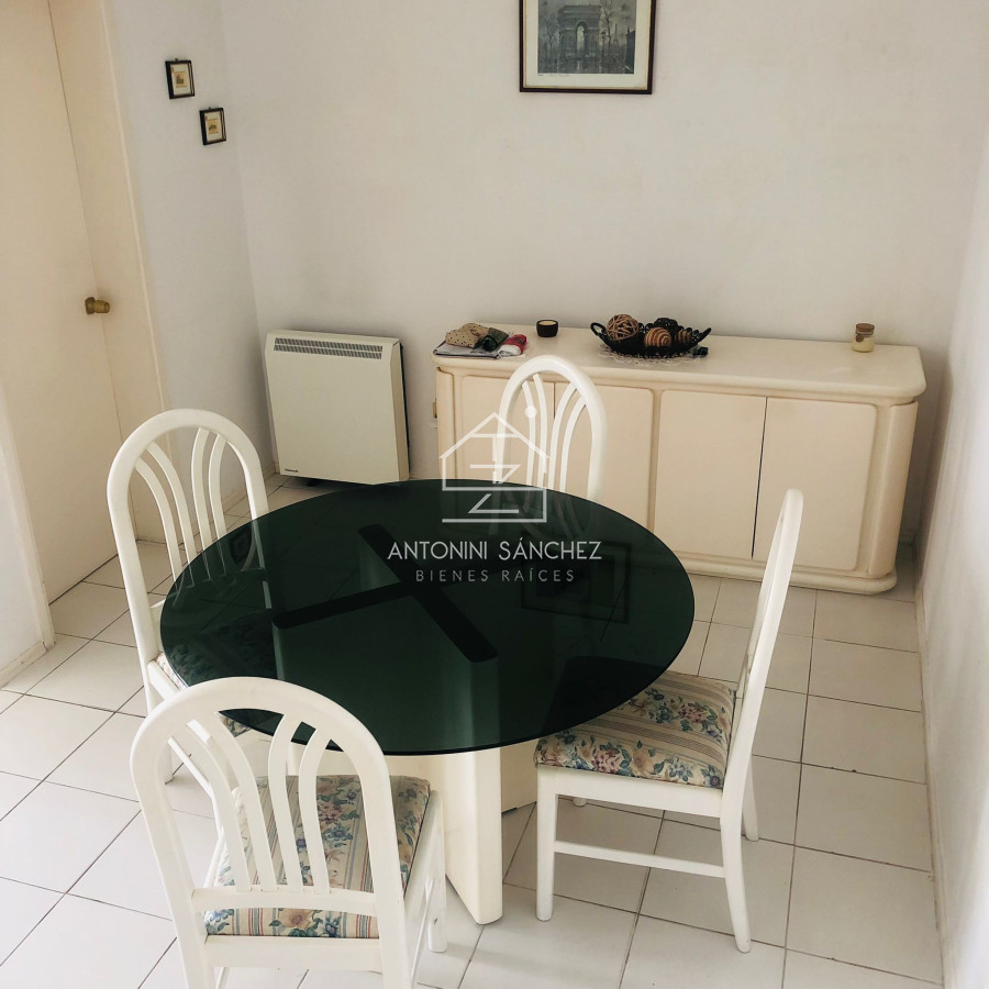 Apartamento ID.1944 - Alquiler y venta de apartamento de 1 dormitorio en Punta del Este