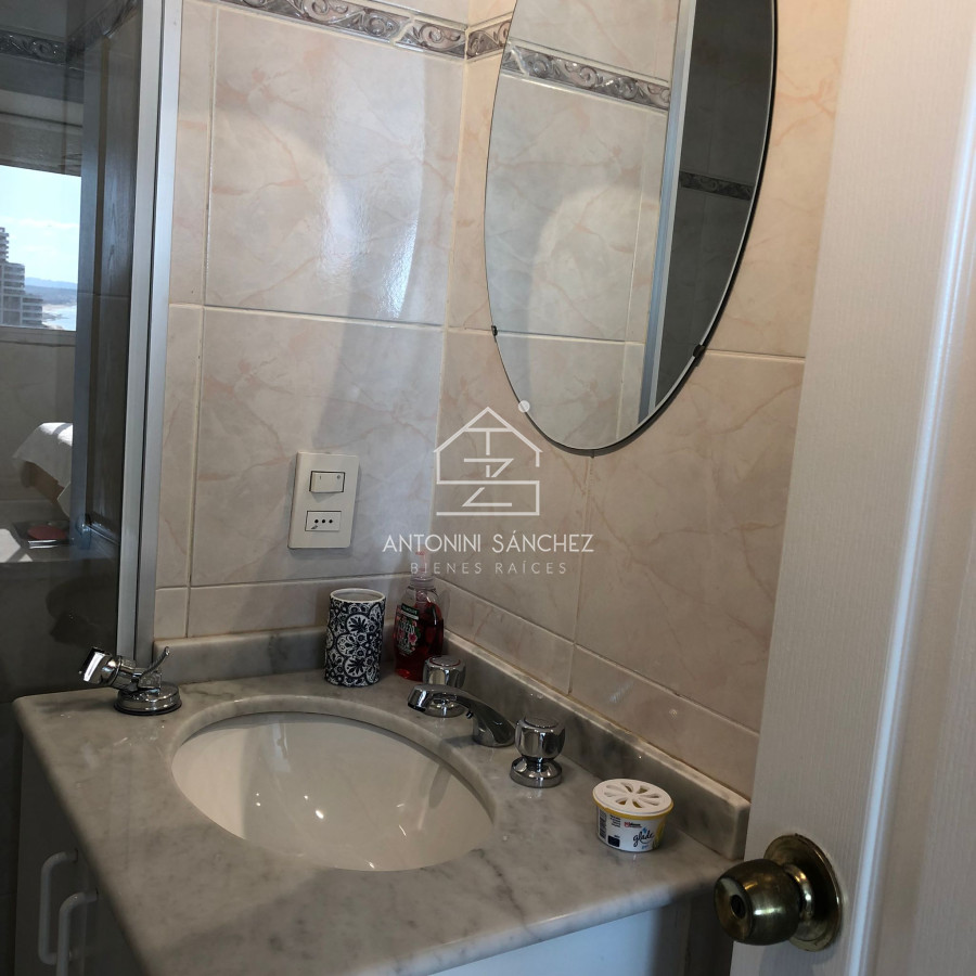 Apartamento ID.1585 - Alquiler de temporada de departamento de un dormitorio y medio en Punta del Este