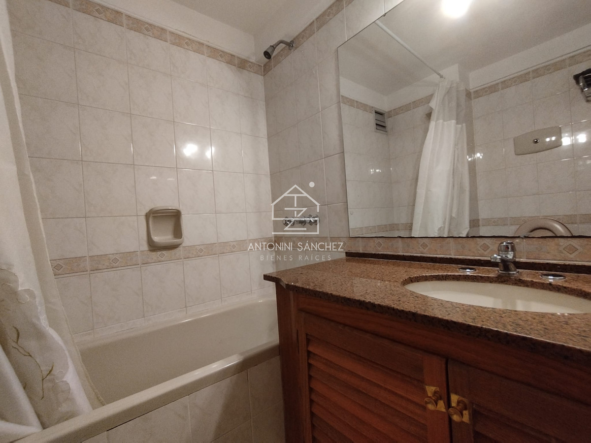 Apartamento ID.1588 - Alquiler de Apartamento en Punta del Este