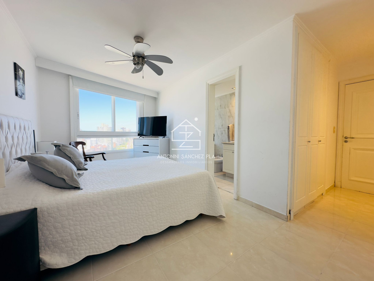 Apartamento ID.3354 - Apto en venta, excelente vista a la playa mansa, isla gorriti.