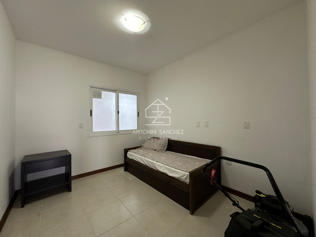 Apartamento ID.873 - Apartamento en Venta, 2 dormitorios, Punta del Este.