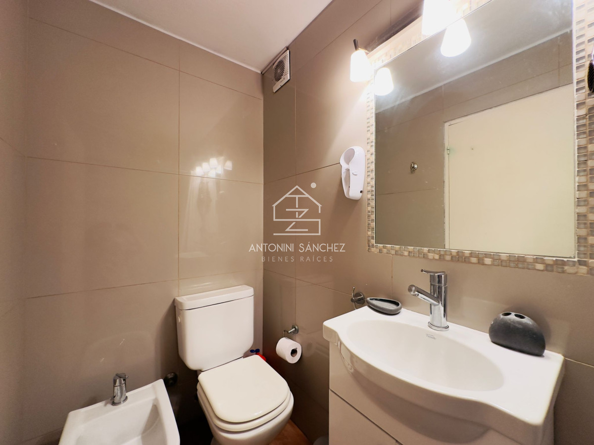 Apartamento ID.1195 - Venta Apartamento 2 dormitorios en Punta del este.
