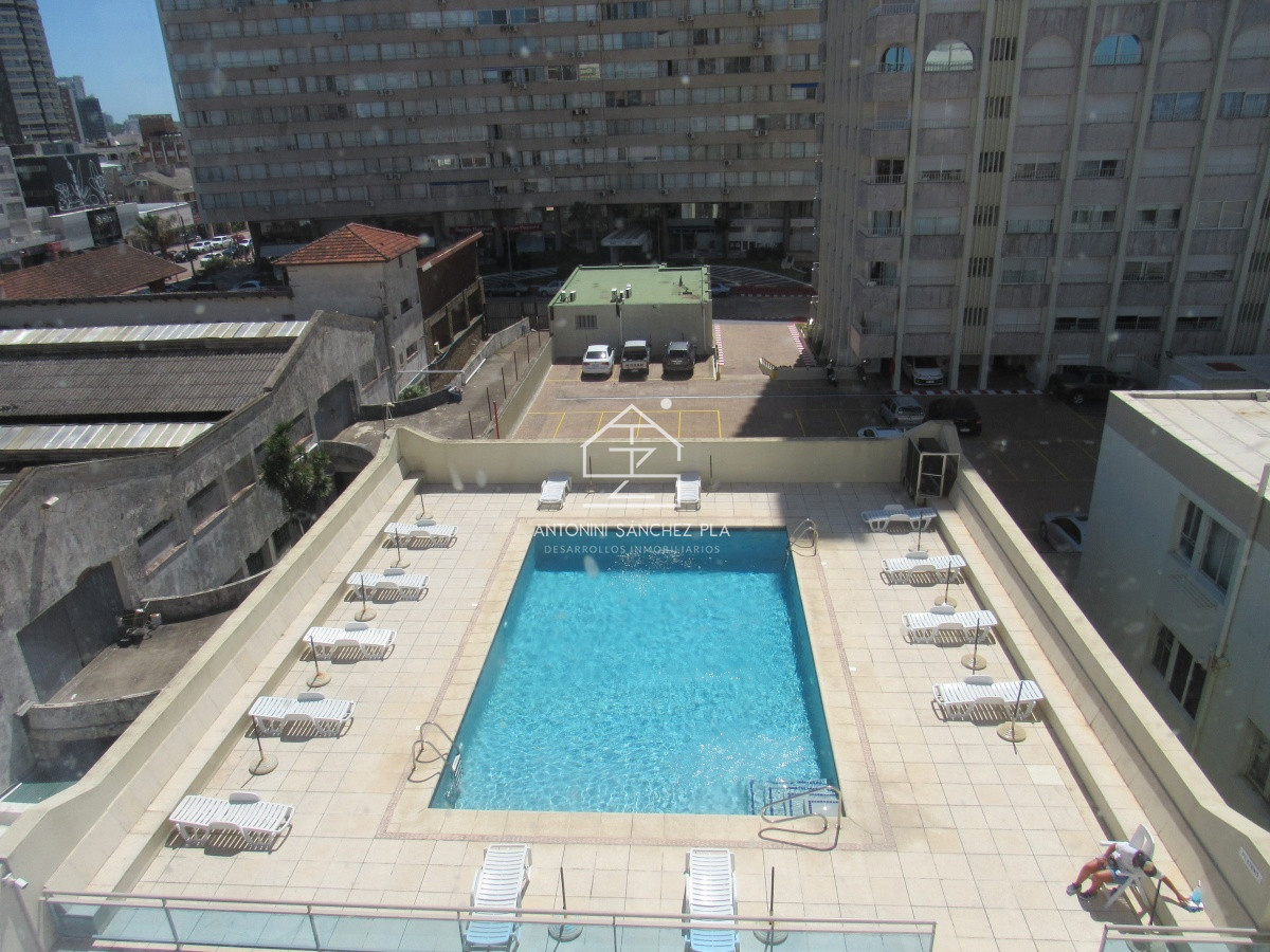 Apartamento ID.4069 - Apartamento en venta  de dos dormitorios en Punta del Este