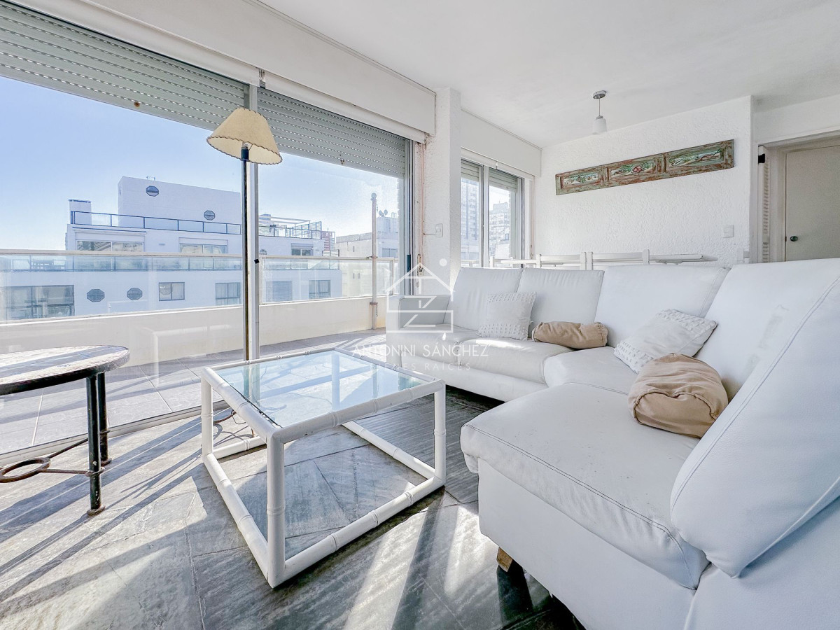 Apartamento ID.1382 - Penthouse en venta en Peninsula, 3 dormitorios, 3 baños, garaje