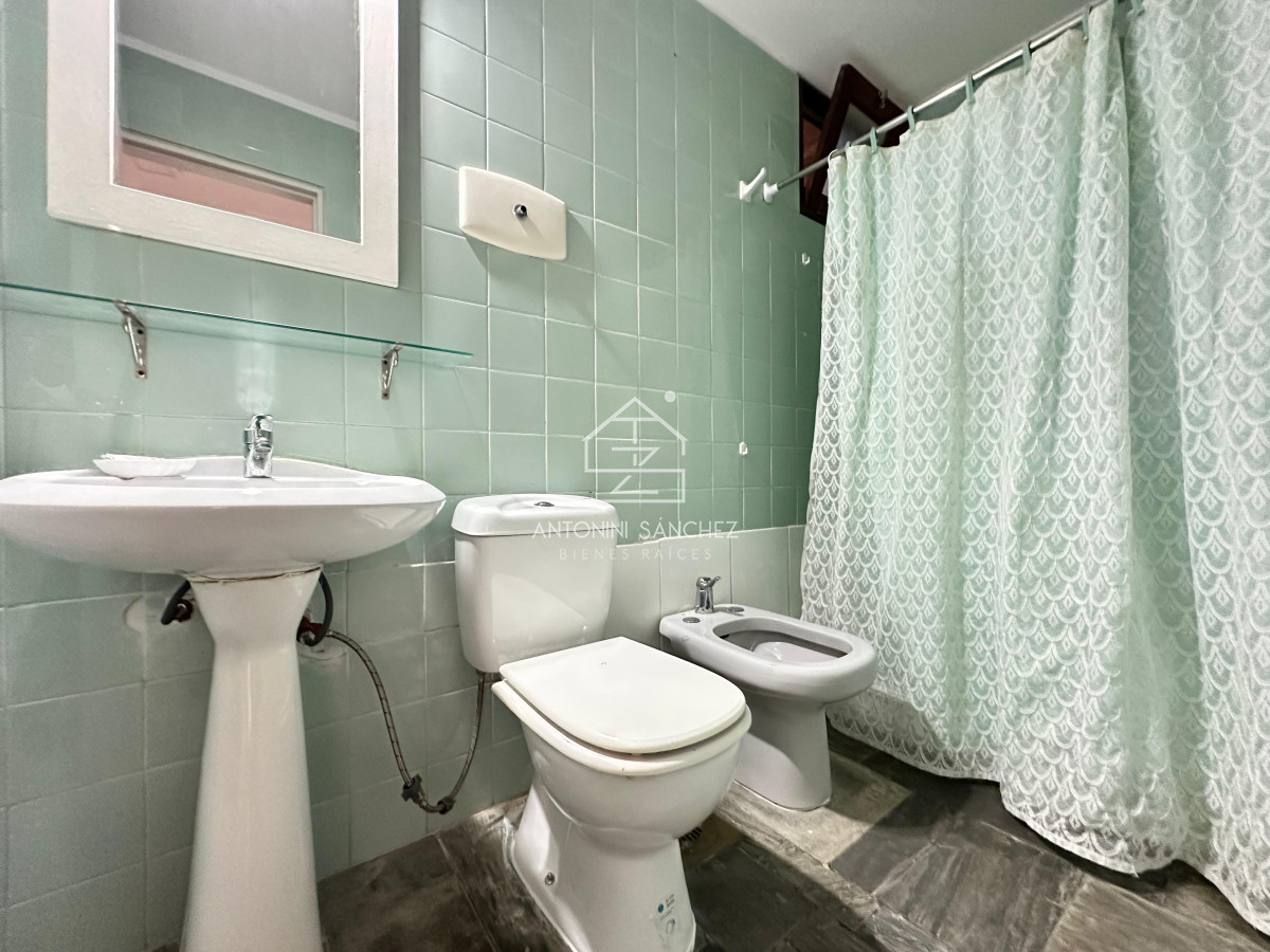 Apartamento ID.1627 - venta de apartamento de dos dormitorios Punta del Este