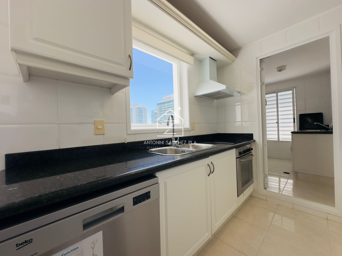 Apartamento ID.3354 - Apto en venta, excelente vista a la playa mansa, isla gorriti.