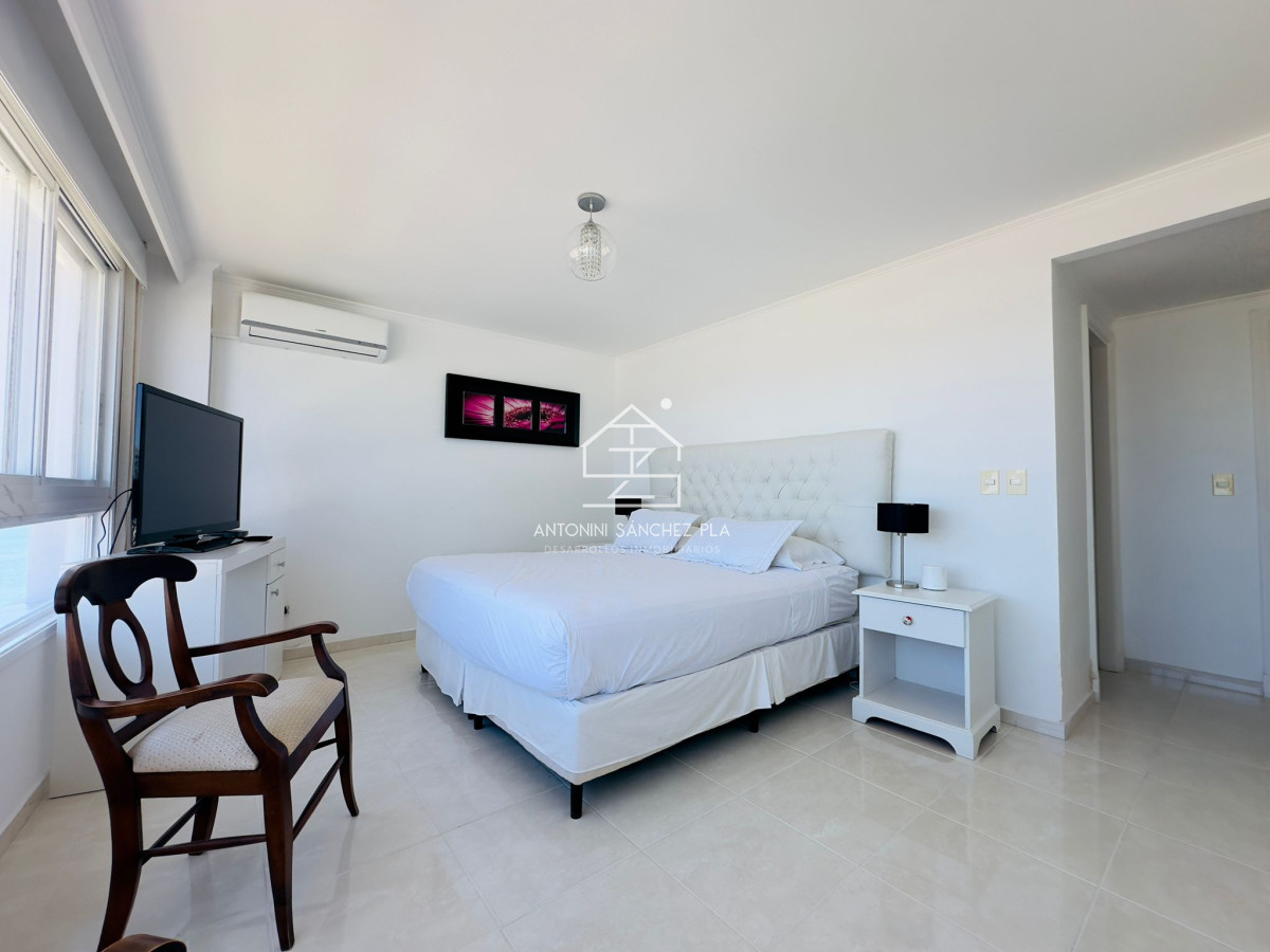 Apartamento ID.3354 - Apto en venta, excelente vista a la playa mansa, isla gorriti.