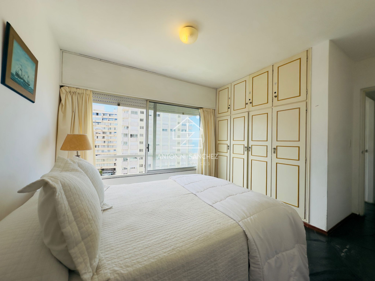 Apartamento ID.1826 - Apartamento de dos dormitorios en venta en Punta del Este