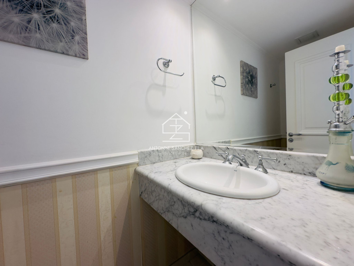 Apartamento ID.3354 - Apto en venta, excelente vista a la playa mansa, isla gorriti.