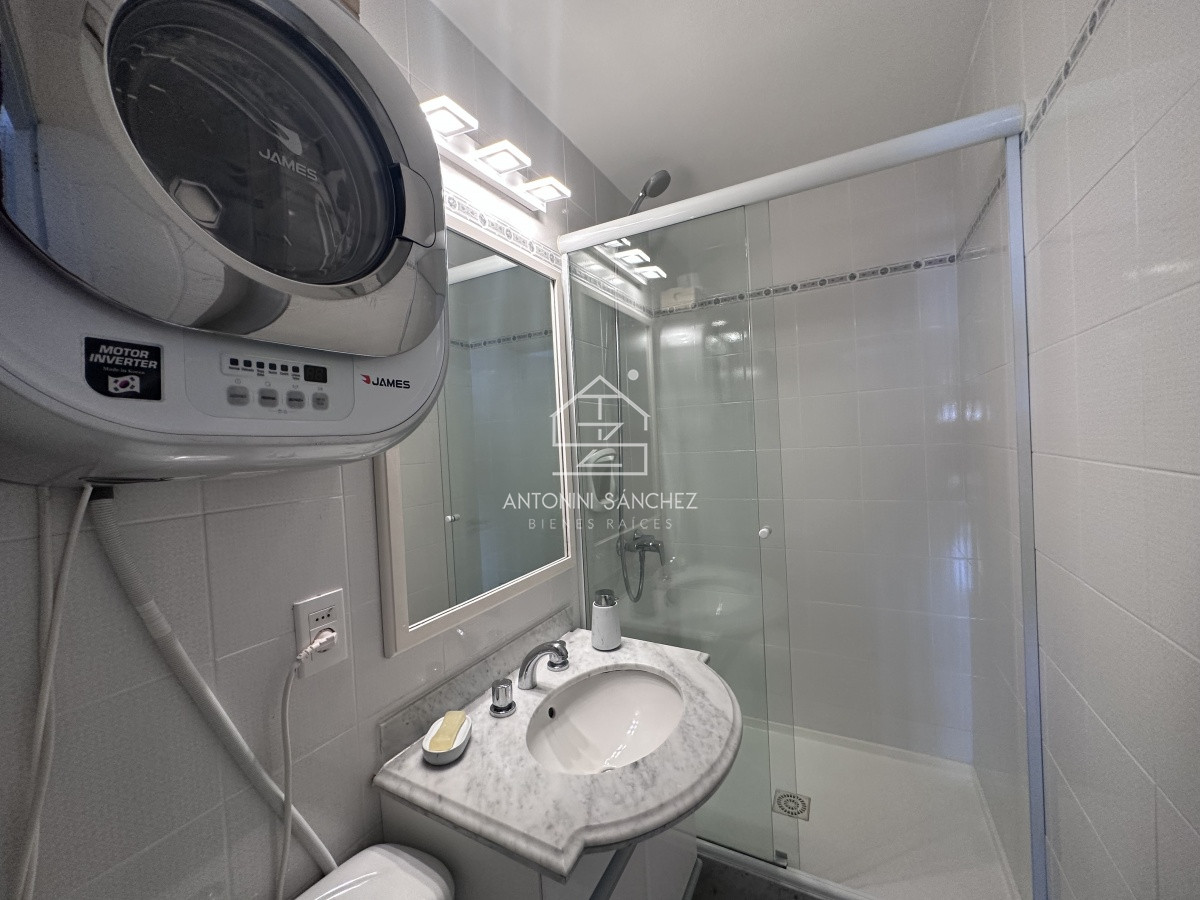 Apartamento ID.1776 - Apartamento de dos dormitorios en venta en Punta del Este
