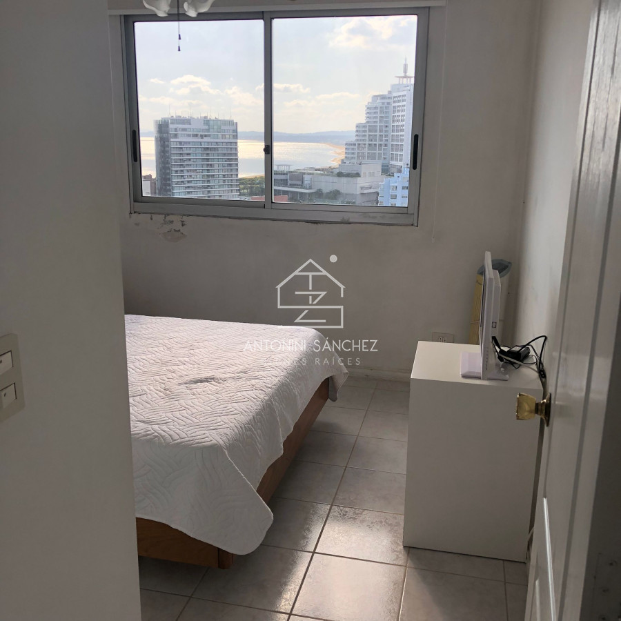 Apartamento ID.1585 - Alquiler de temporada de departamento de un dormitorio y medio en Punta del Este