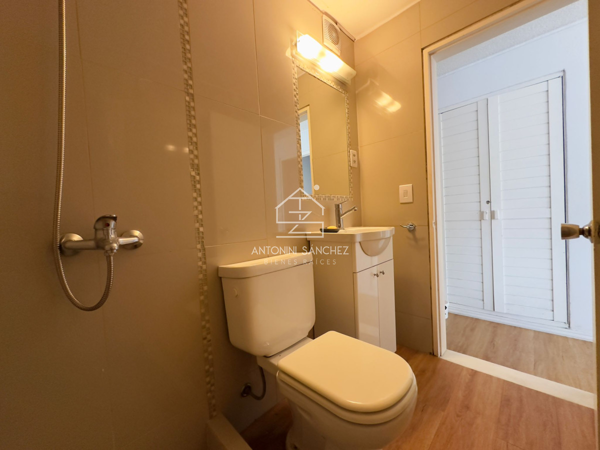 Apartamento ID.1195 - Venta Apartamento 2 dormitorios en Punta del este.