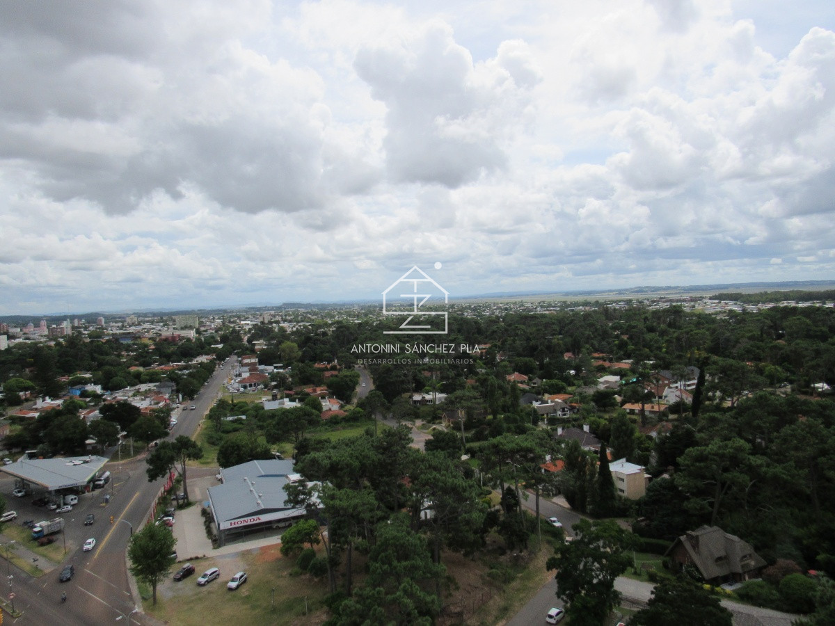 Apartamento ID.4360 - Venta de apartamento de dos dormitorios en Punta del Este