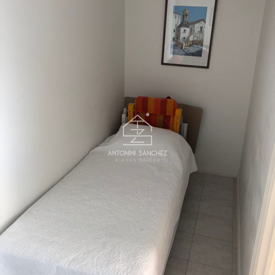 Apartamento ID.1585 - Alquiler de temporada de departamento de un dormitorio y medio en Punta del Este