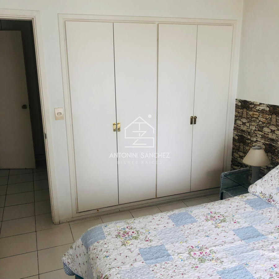 Apartamento ID.1944 - Alquiler y venta de apartamento de 1 dormitorio en Punta del Este