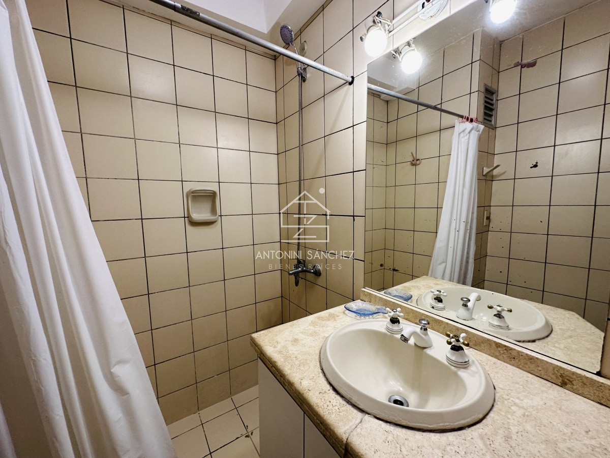 Apartamento ID.1827 - Venta de apartamento en Playa mansa