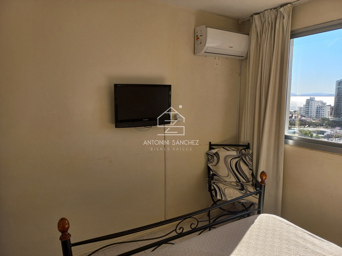 Apartamento ID.1586 - Alquilo apartamento de 1dormitorio y 1/2