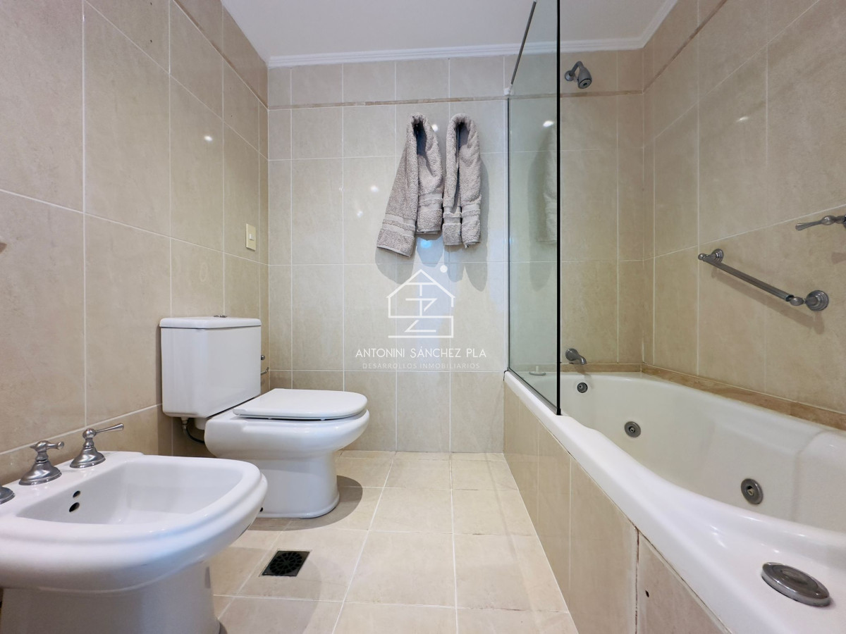 Apartamento ID.3354 - Apto en venta, excelente vista a la playa mansa, isla gorriti.