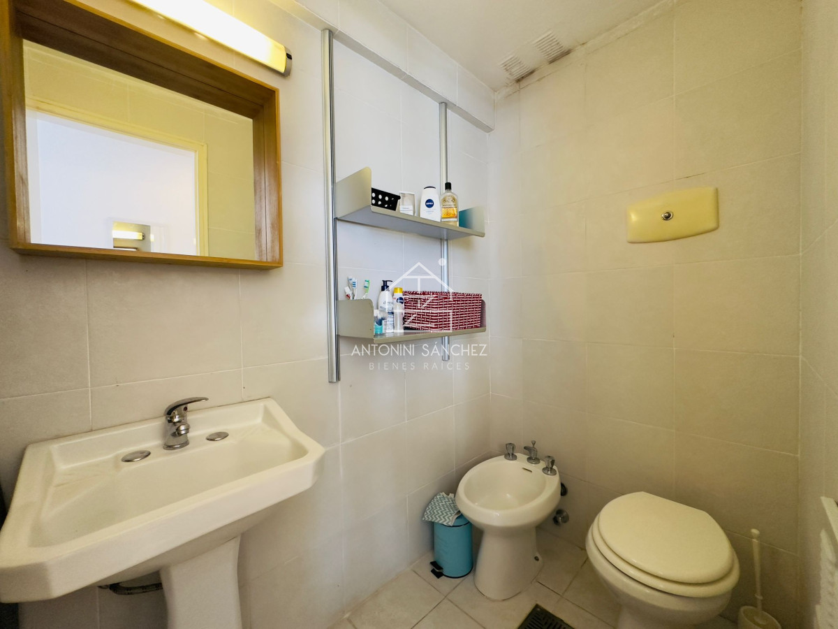 Apartamento ID.1426 - Apartamento en venta, 4 dormitorios, Punta del Este