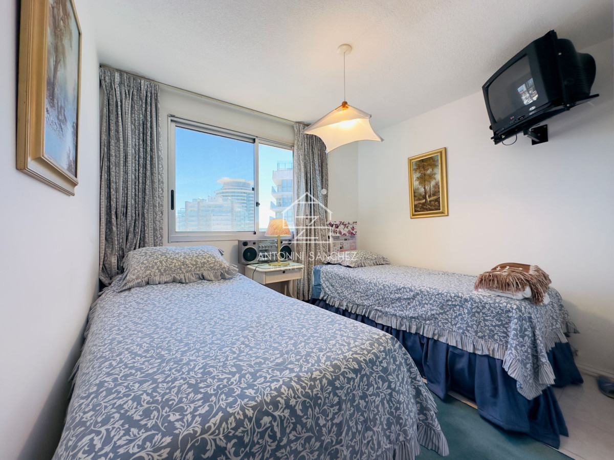 Apartamento ID.1823 - venta de apartamento de 2 dormitorios cn todos los servicio