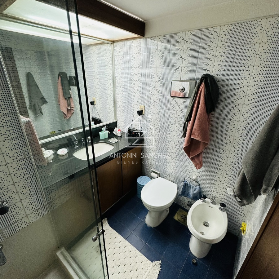 Apartamento ID.1428 - Alquiler y Venta  de apartamento de 3 dormitorios en Punta del Este