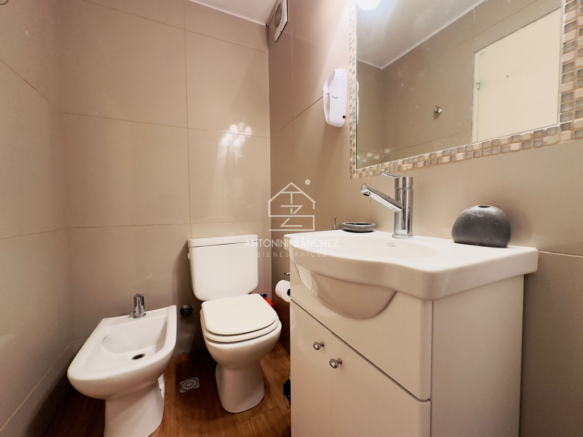 Apartamento ID.1195 - Venta Apartamento 2 dormitorios en Punta del este.