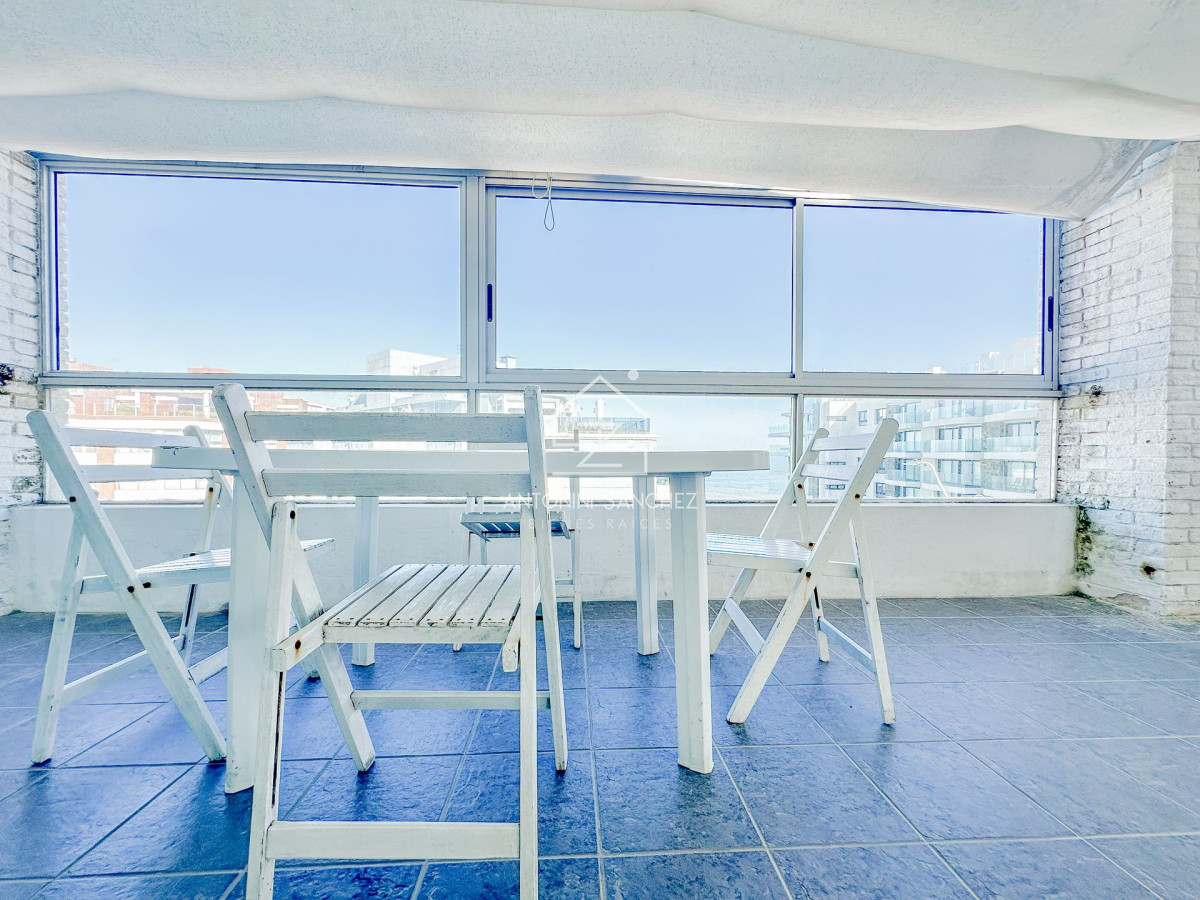 Apartamento ID.1382 - Penthouse en venta en Peninsula, 3 dormitorios, 3 baños, garaje
