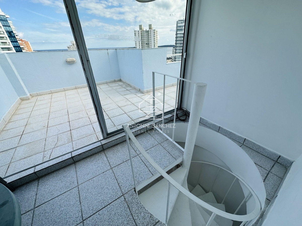 Apartamento ID.1827 - Venta de apartamento en Playa mansa