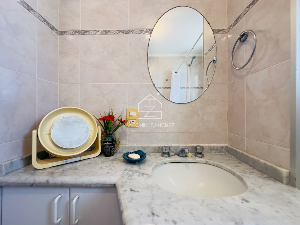 Apartamento ID.1823 - venta de apartamento de 2 dormitorios cn todos los servicio