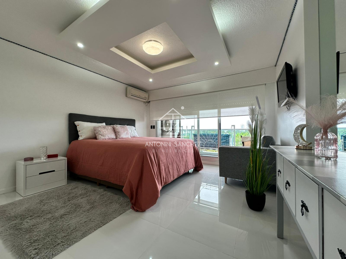 Apartamento ID.3050 - Venta de apartamento de dos dormitorios en Punta del Este