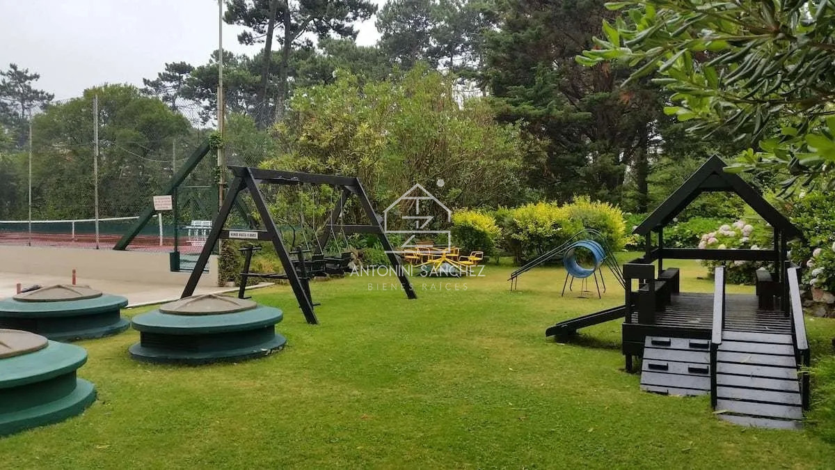 Apartamento ID.2006 - Apartamento en venta de dos dormitorios en Punta del Este
