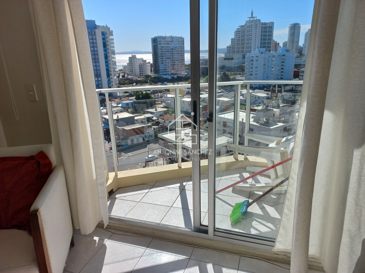 Apartamento ID.1586 - Alquilo apartamento de 1dormitorio y 1/2