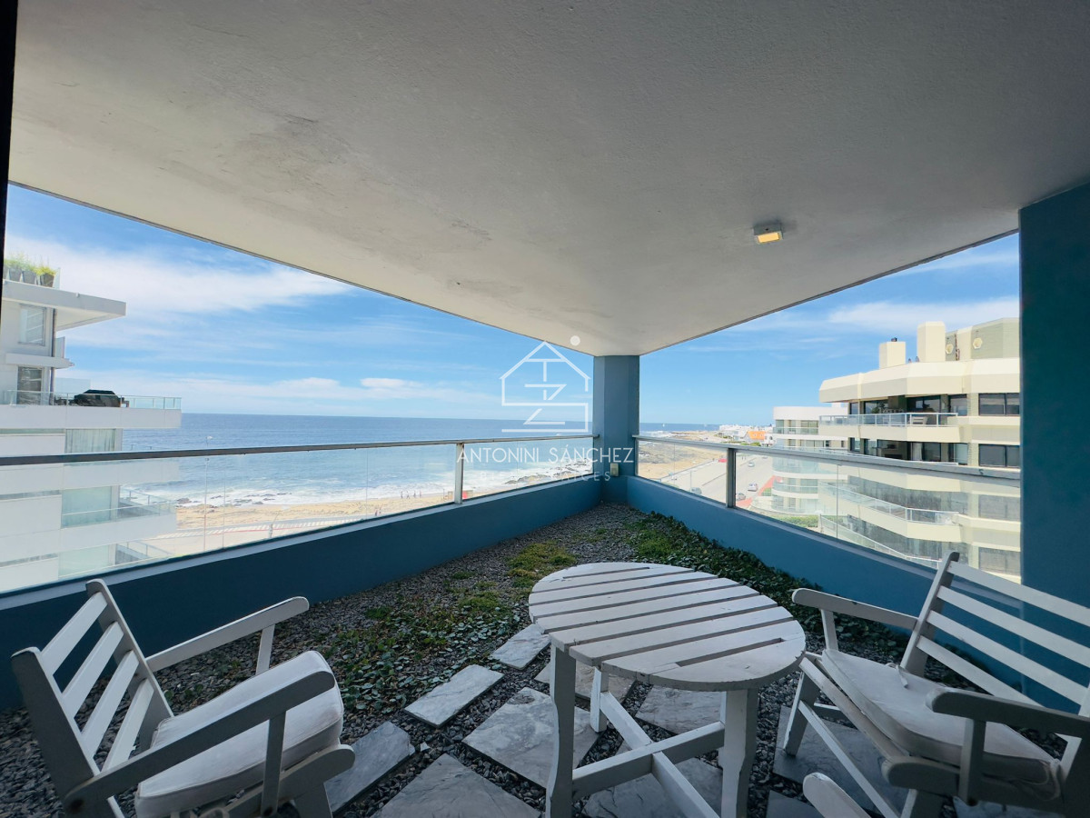 Apartamento ID.1426 - Apartamento en venta, 4 dormitorios, Punta del Este
