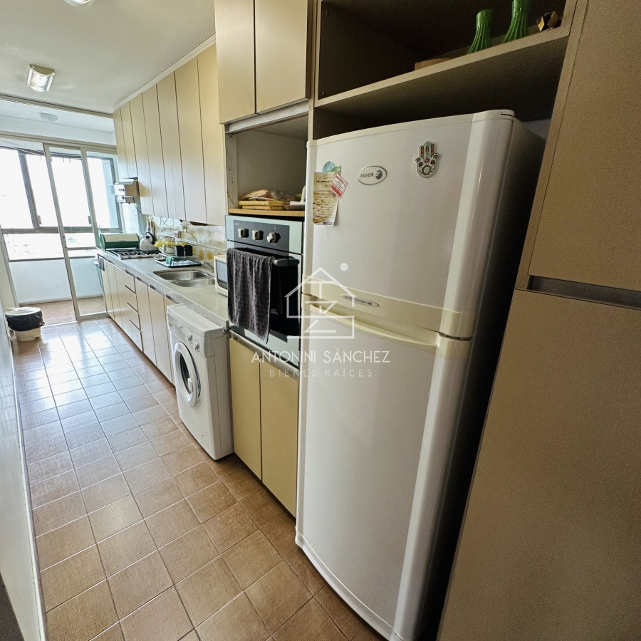 Apartamento ID.1428 - Alquiler y Venta  de apartamento de 3 dormitorios en Punta del Este