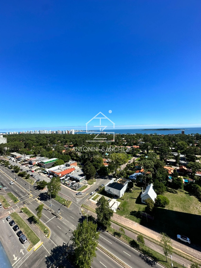 Apartamento ID.1007 - Departamento en venta en Torre Bellagio - Punta del Este.
