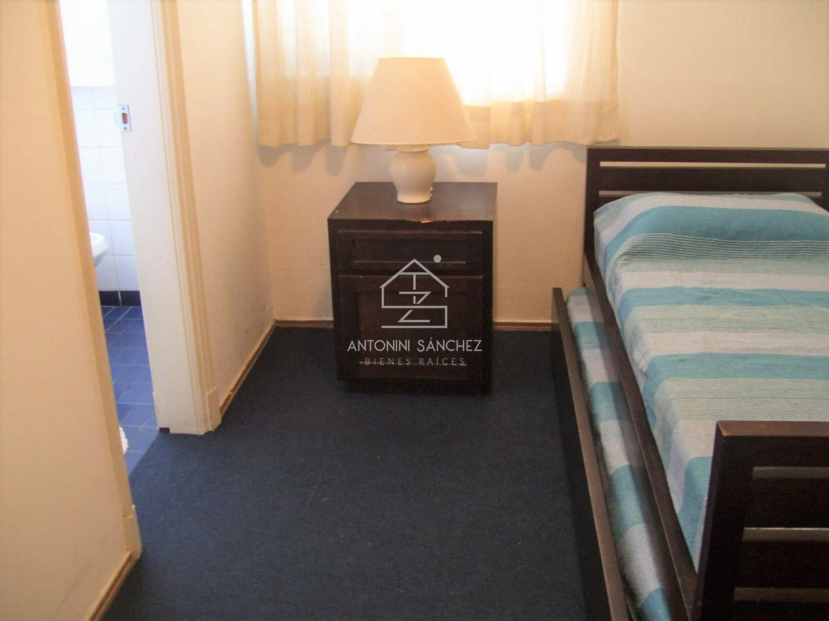 Apartamento ID.1427 - Apartamento en venta dos dormitorios y dependencia de servicio en Punta del Este