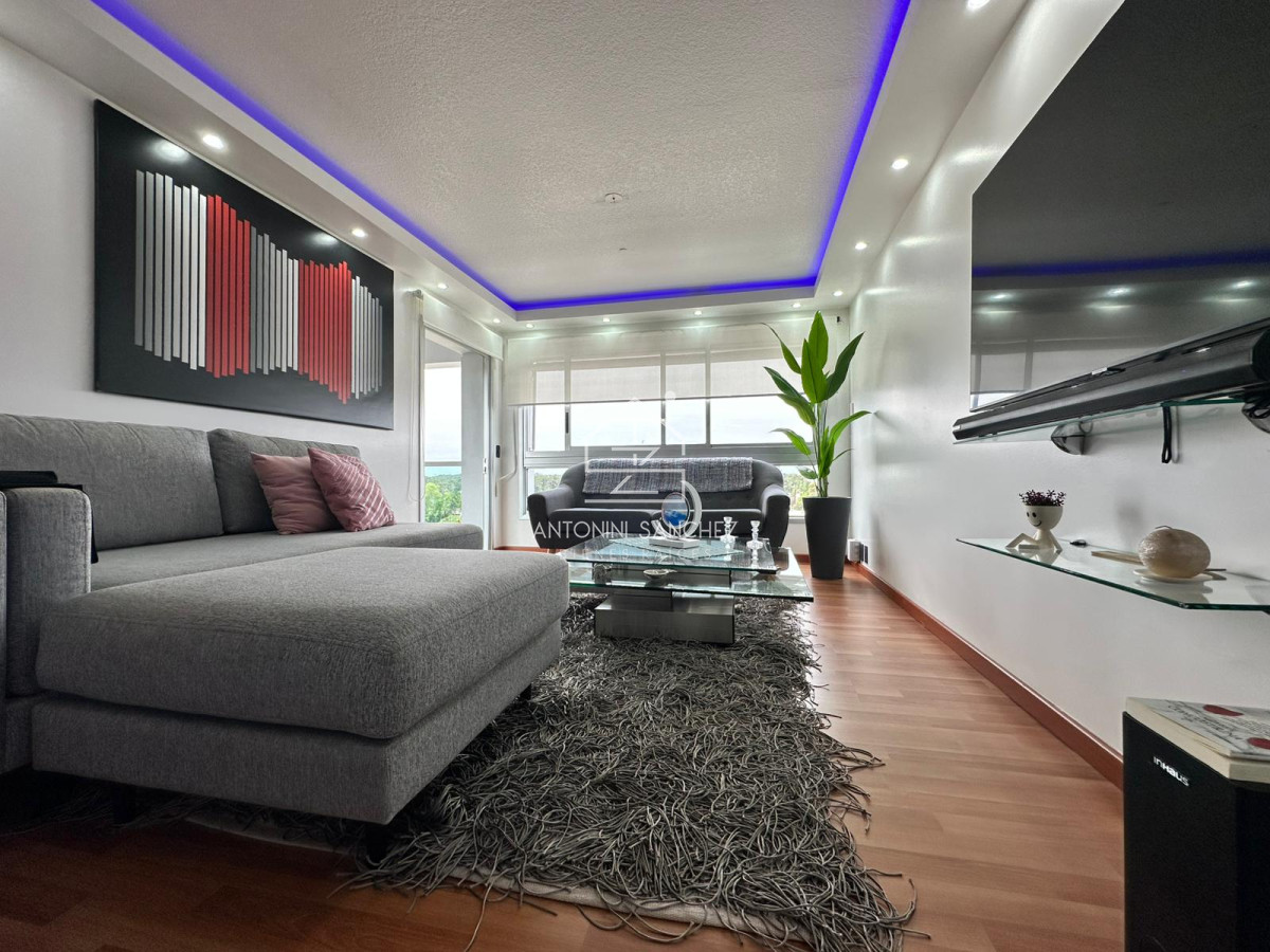 Apartamento ID.3050 - Venta de apartamento de dos dormitorios en Punta del Este