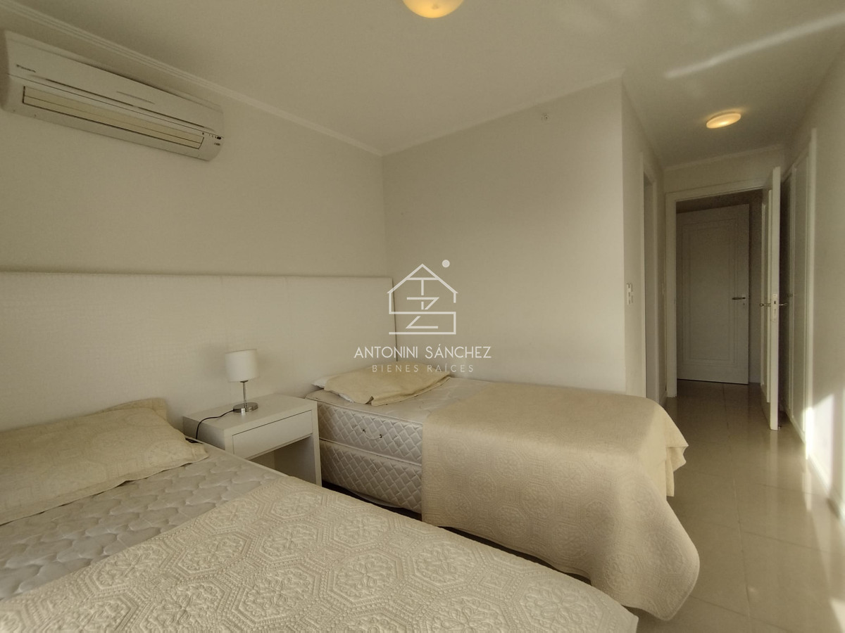 Apartamento ID.3051 -  Apartamento en venta en playa brava de Punta del Este
