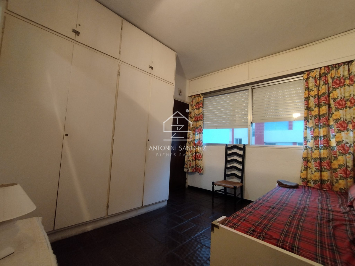 Apartamento ID.1870 - Apartamento de un dormitorio y medio en venta en Punta del Este