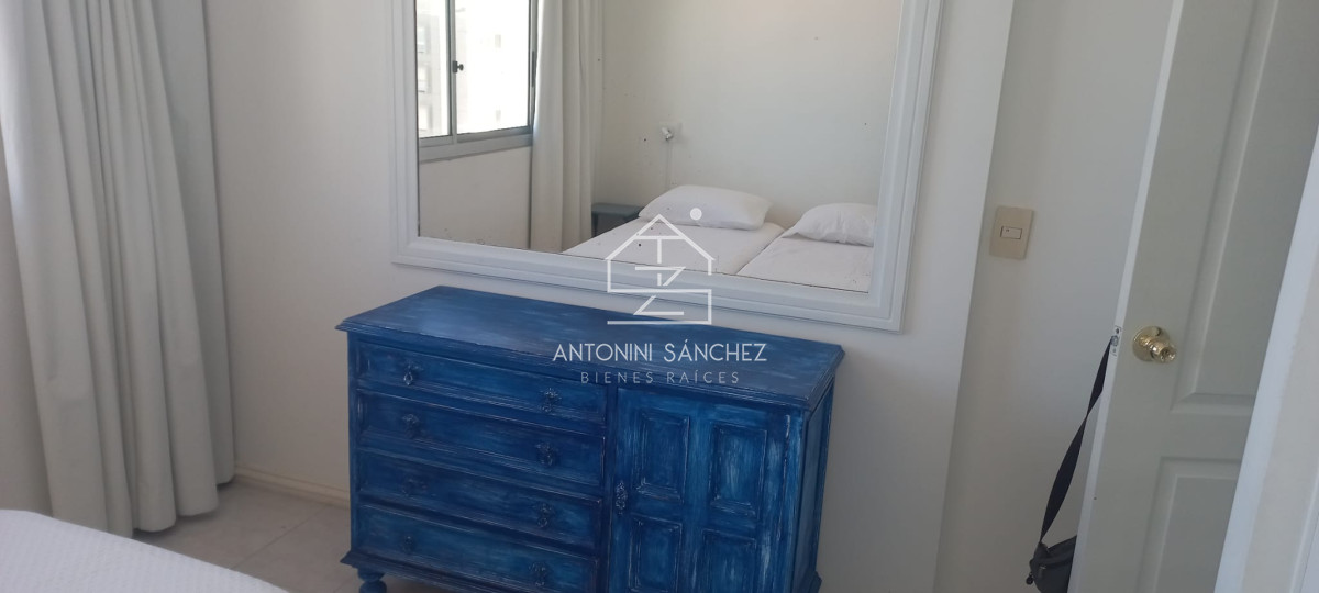 Apartamento ID.1590 - apartamento en alquiler, edificio con piscina
