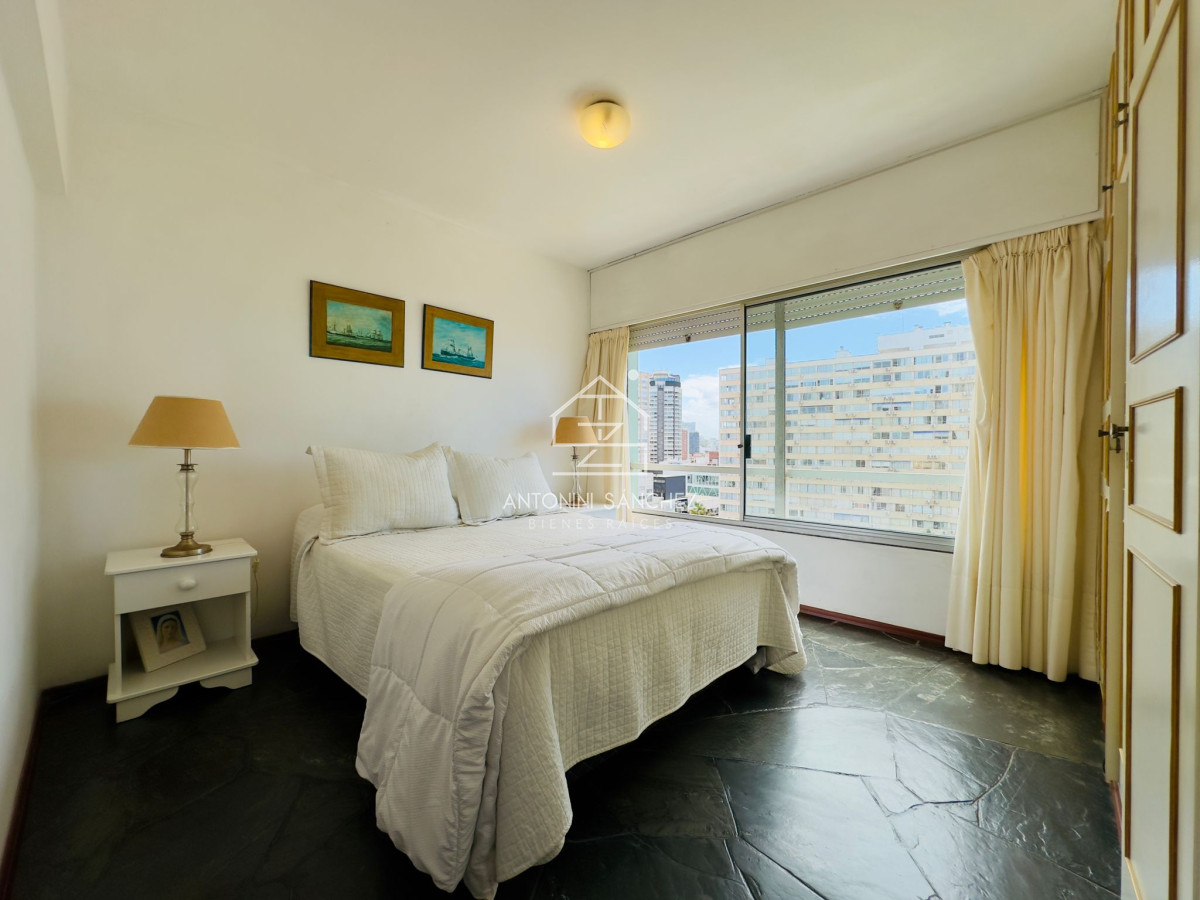 Apartamento ID.1826 - Apartamento de dos dormitorios en venta en Punta del Este