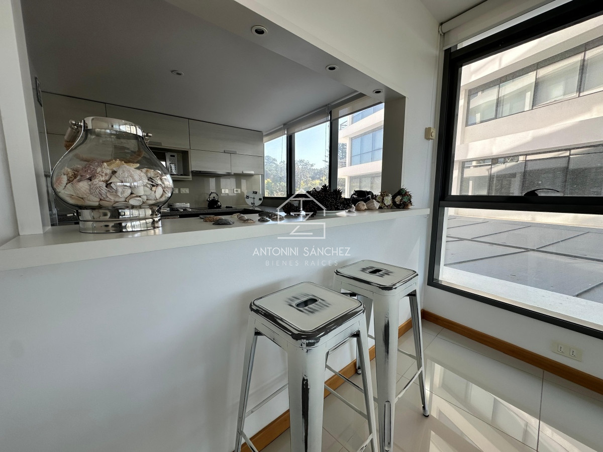 Apartamento ID.1683 - Venta de apartamento en Blue Bird, tres suites. Playa Brava. 
