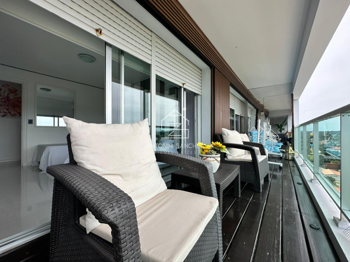 Apartamento ID.3050 - Venta de apartamento de dos dormitorios en Punta del Este