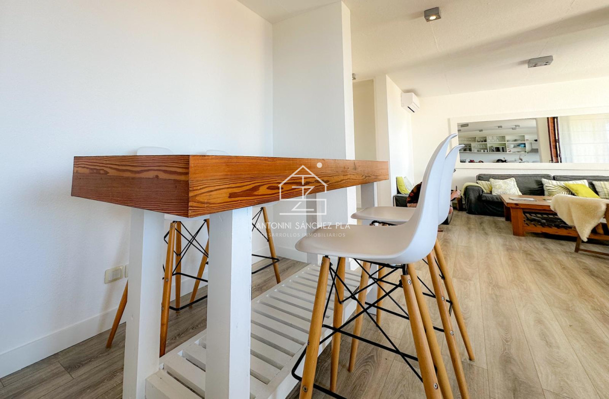 Apartamento ID.4096 - Penthouse Duplex en venta, con parrillero y vista al mar en Manantiales