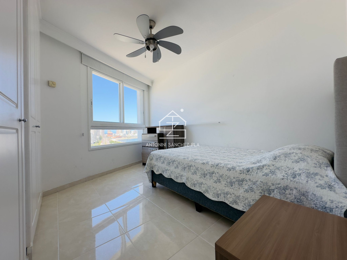 Apartamento ID.3354 - Apto en venta, excelente vista a la playa mansa, isla gorriti.