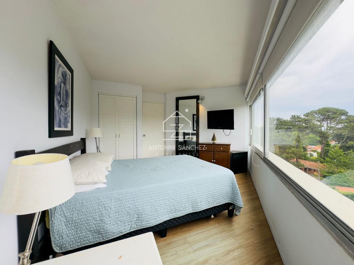 Apartamento ID.1195 - Venta Apartamento 2 dormitorios en Punta del este.