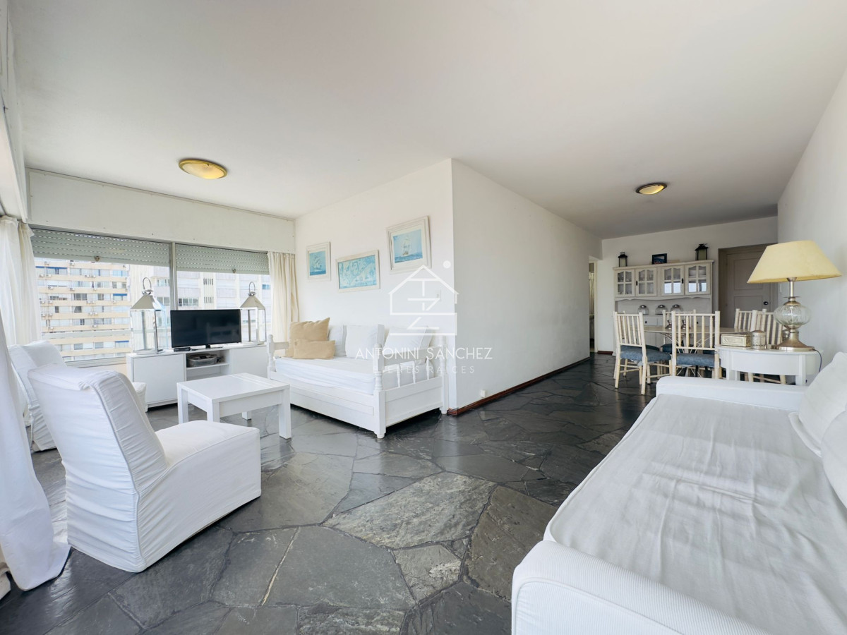 Apartamento ID.1826 - Apartamento de dos dormitorios en venta en Punta del Este