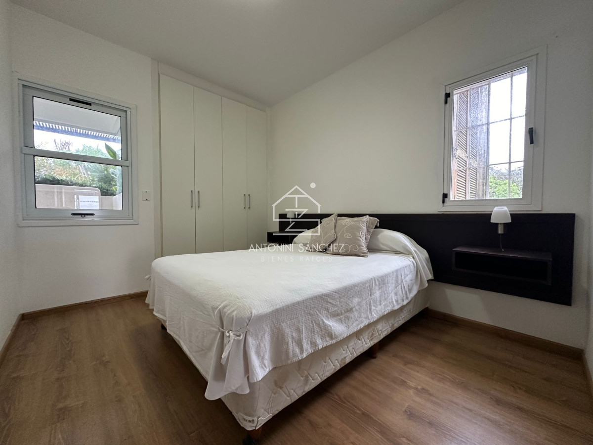 Apartamento ID.872 - Apartamento en Venta, 2 dormitorios, Punta del Este.7383