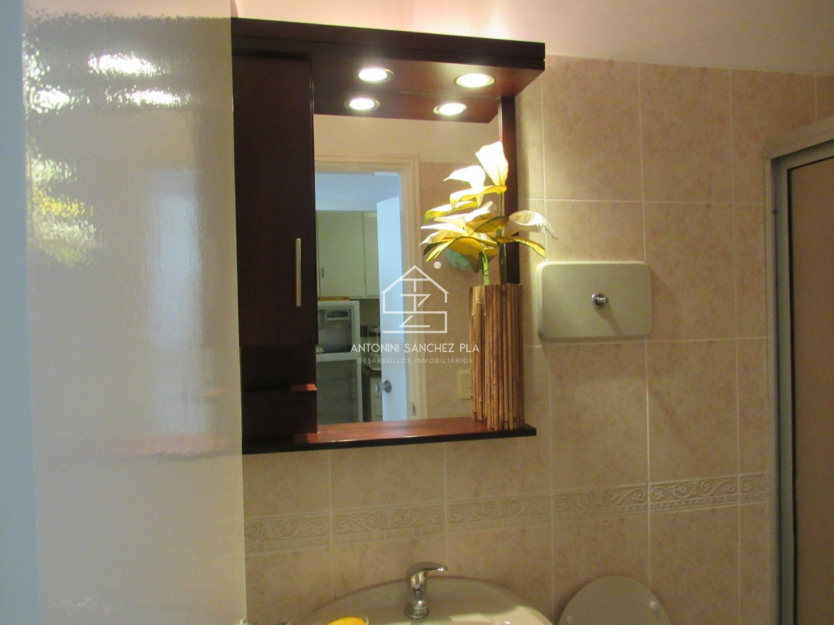 Apartamento ID.4069 - Apartamento en venta  de dos dormitorios en Punta del Este